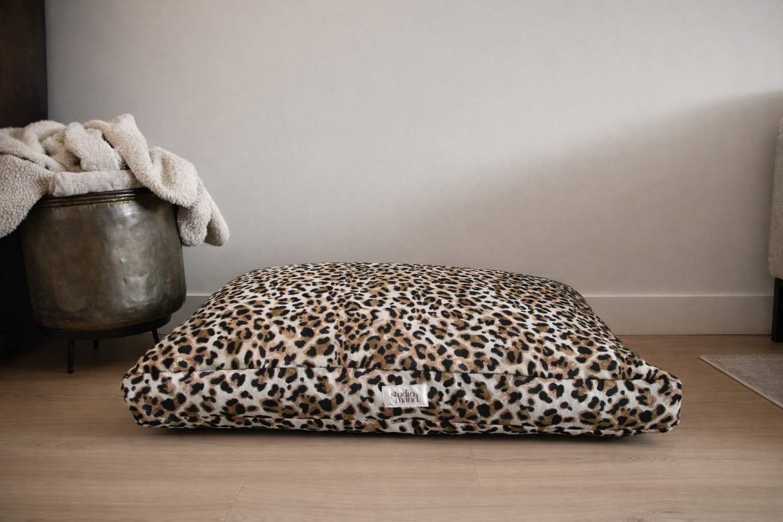 Cooper - hondenkussen met luipaardprint